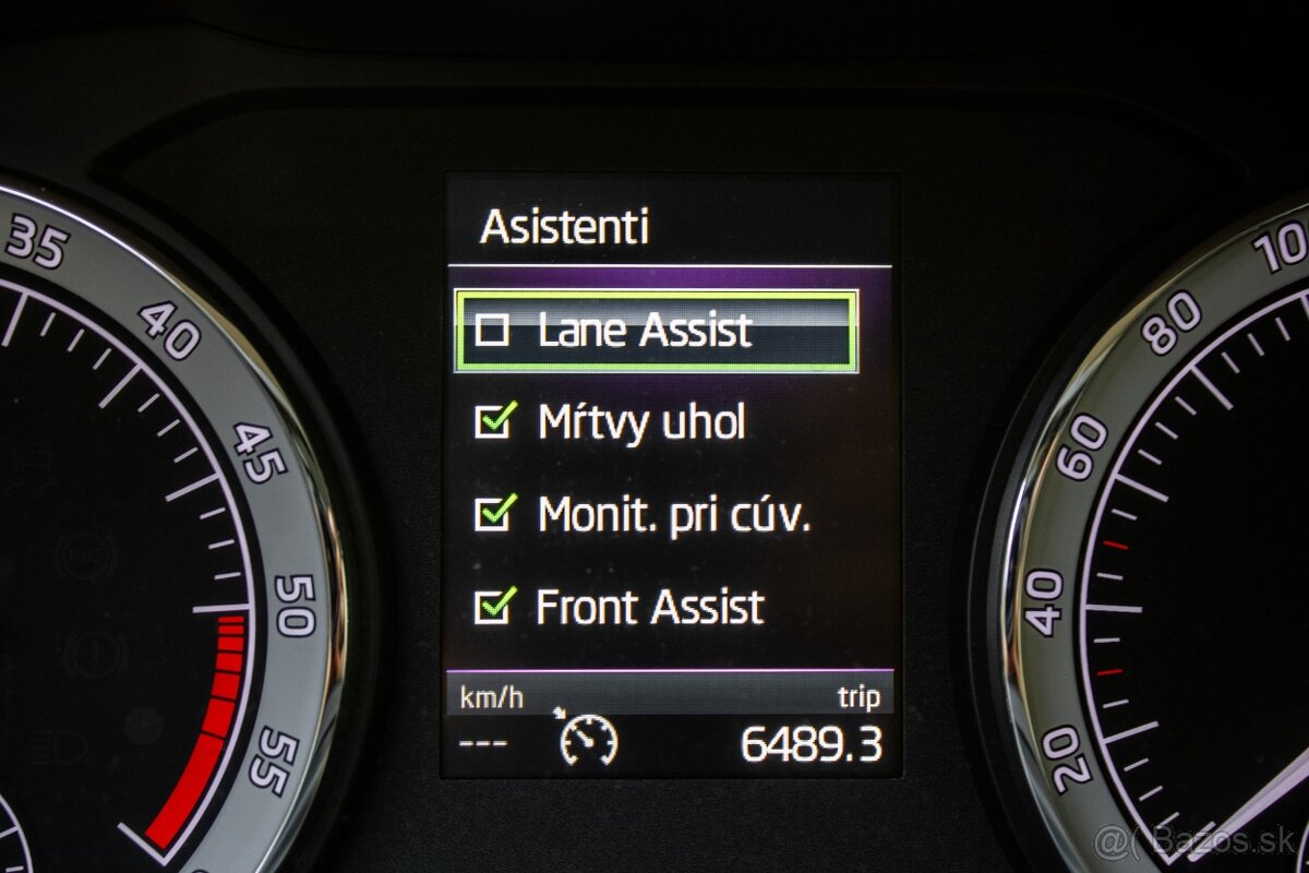 Škoda Karoq 2.0 TDI Style 4x4 DSG - 12