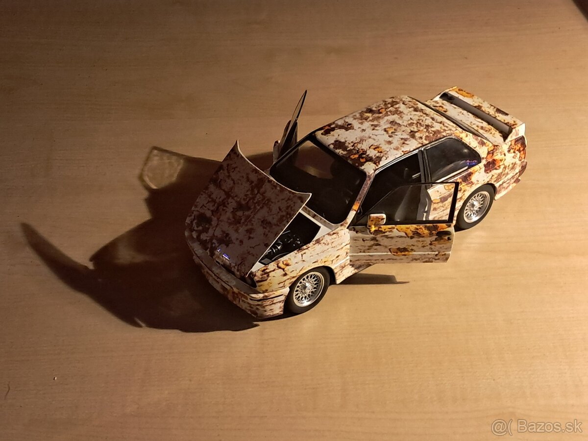 Modely áut v mierke 1/24 - 12