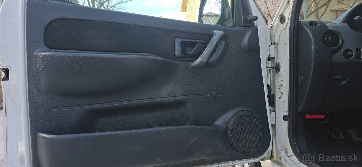 Peugeot PARTNER 1.9 D 51 kw - 12