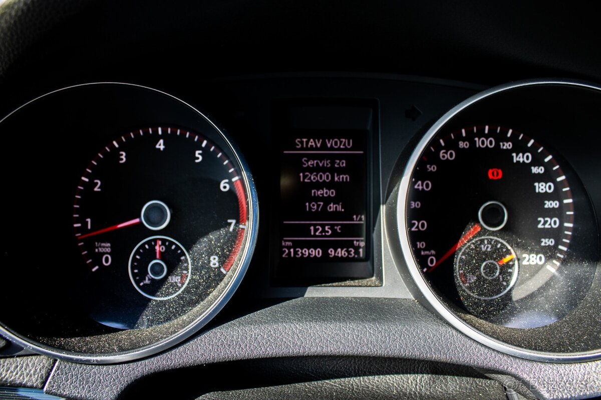 VW Golf GTI 2.0TSI - 12