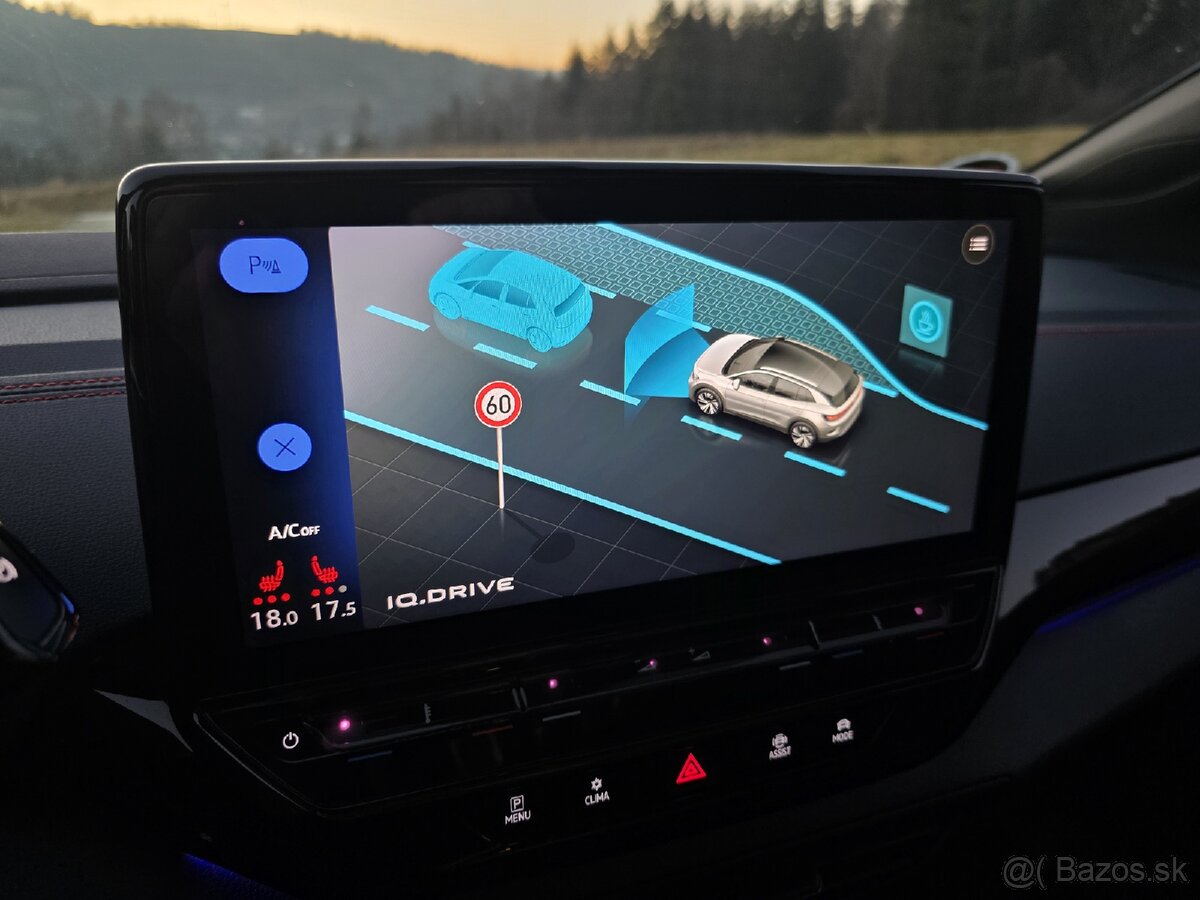 Volkswagen ID4 GTX 4x4 220kw 82kWh Panorama Ťažné Matrix - 12