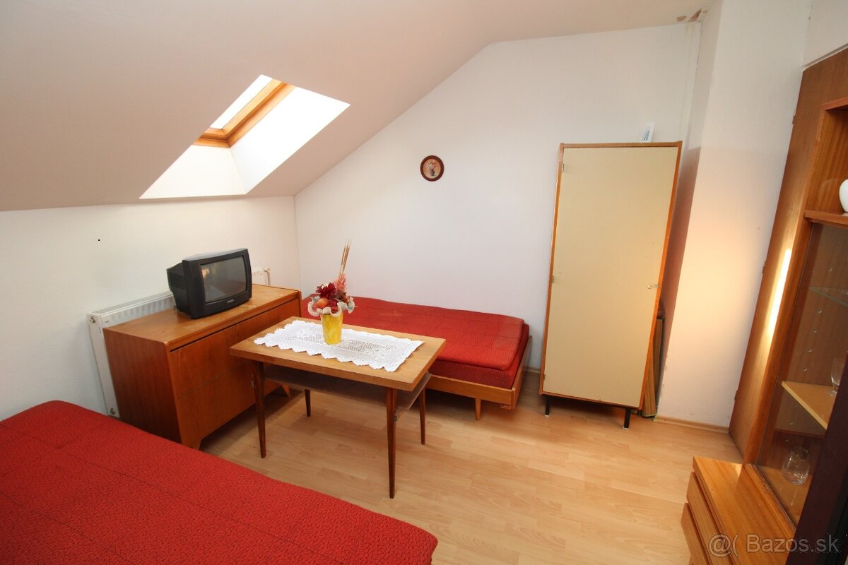 BRANDreal – Priestranný rodinný dom s potenciálom viacgenera - 12