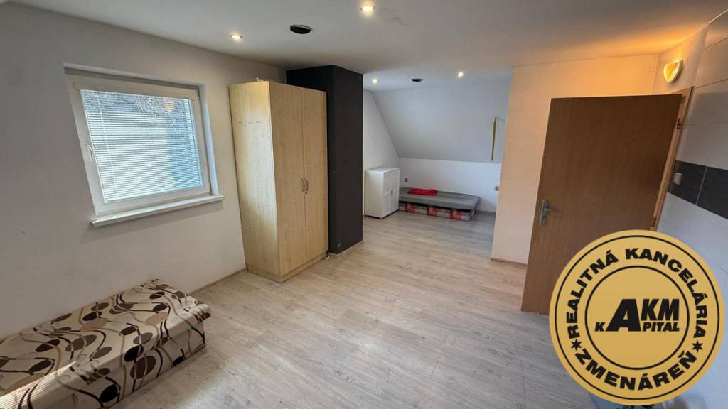 Multifunkčný objekt 2104 m² na predaj, obec Píla, pri diaľ - 12