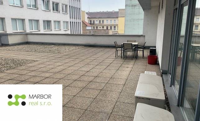 Na prenájom kancelársky priestor - v OC GASTRODOM v KE na Ml - 12