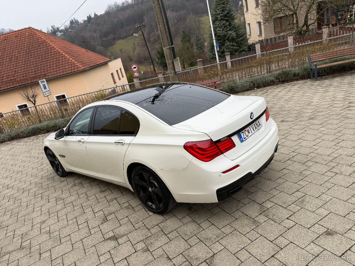 Predám BMW rad 7 740d xDrive 225kw M-Packet / CIC / Webasto - 12