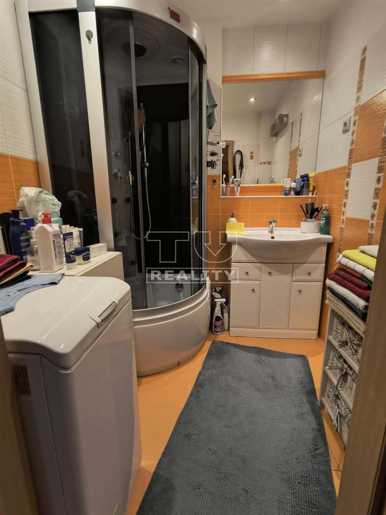 NA PREDAJ 3izbový BYT v Púchove - 12