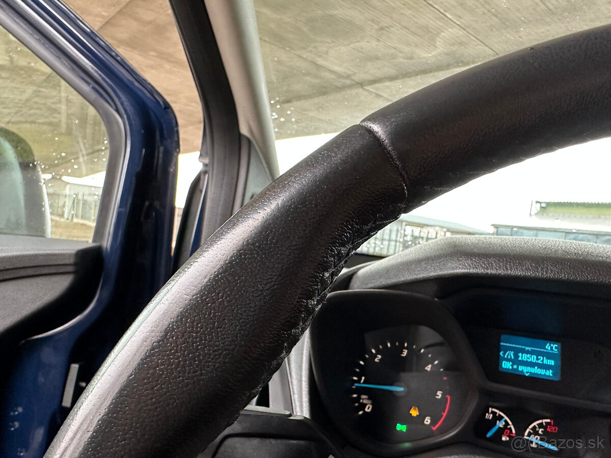 Ford Tourneo Connect Grand 1.6 TDCi Titanium 7-miestne - 12