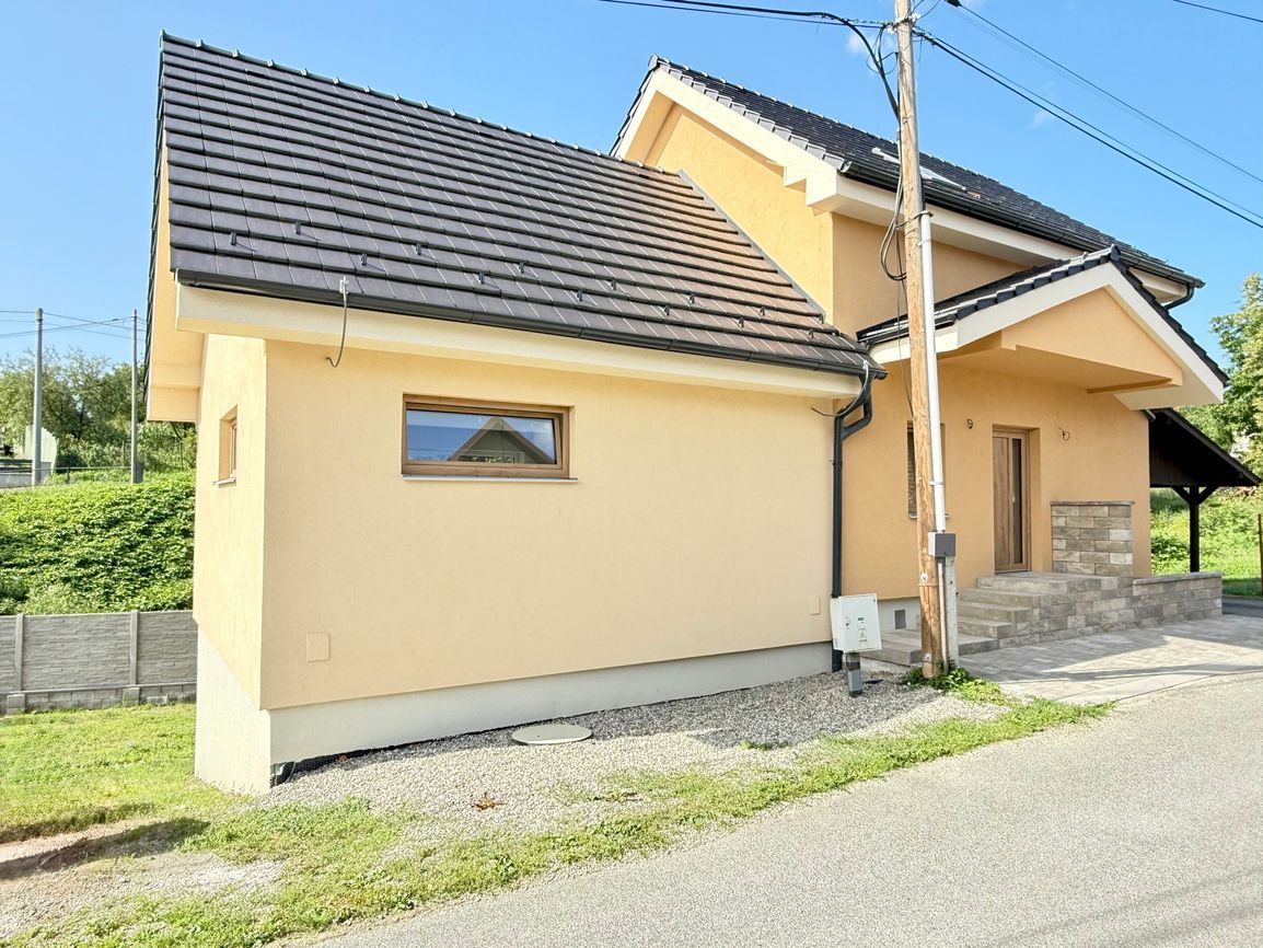 JANOVÍK NOVOSTAVBA 3 IZBOVÝ RD, TERASA, PIVNICA - 12