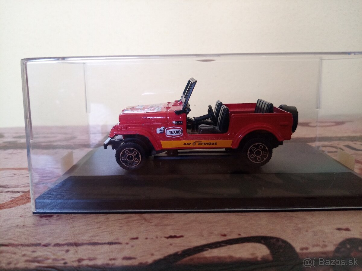 Automodely 1:43 - 12