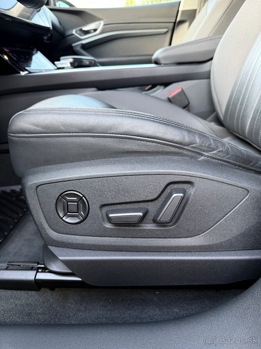 Audi E-tron e-tron 55 quattro Advanced 300kW 408HP A1 - 12