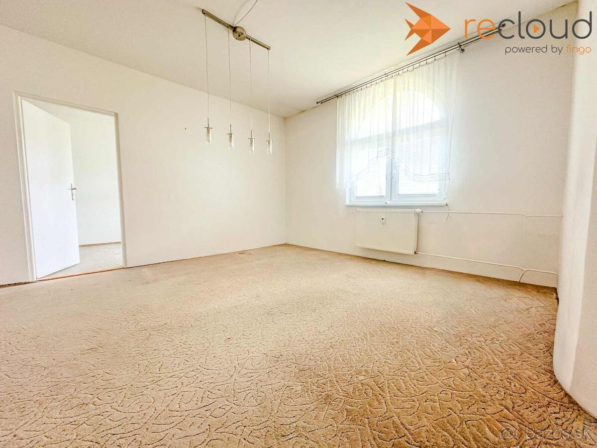 2 izbový byt s balkónom a nádherným výhľadom n ul. J Bottu v - 12