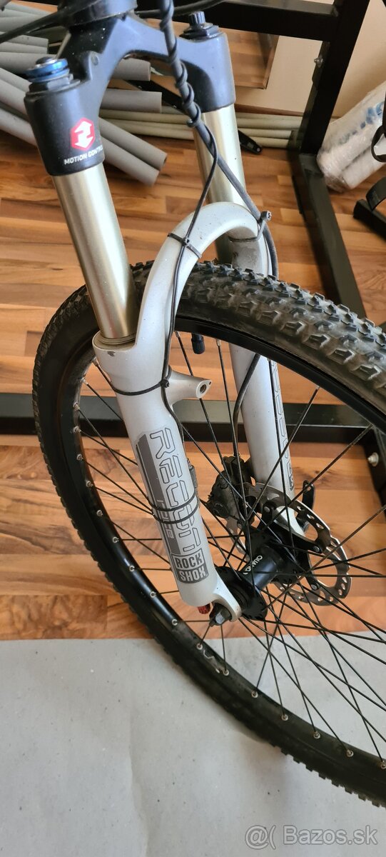 Specialized Rock Hopper - 12