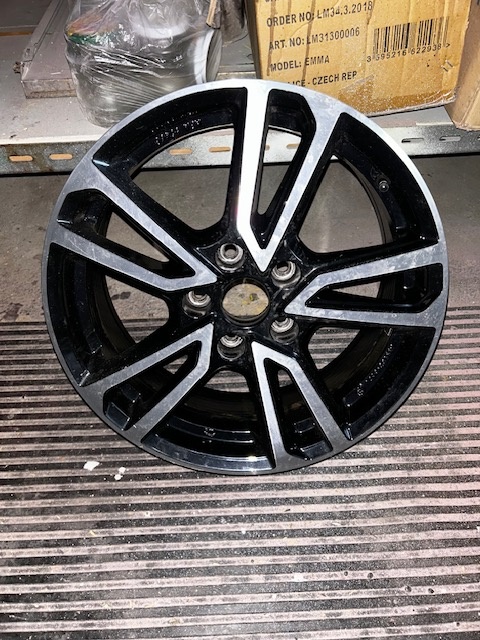 Disky ALUTEC Tormenta + zimné pneumatiky Yokohama - 12