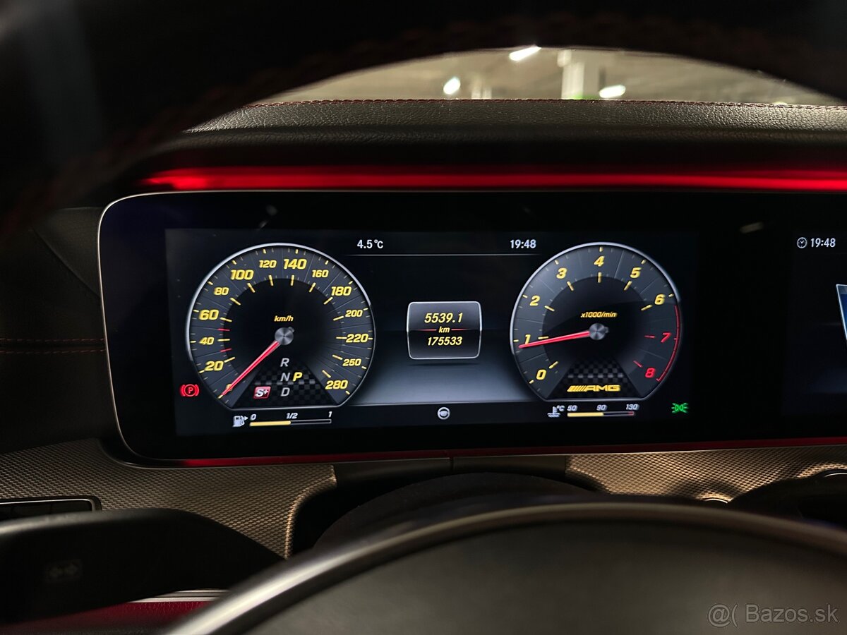 Mercedes-Benz E43 AMG Brabus vyfuk, pano, multibeam - 12