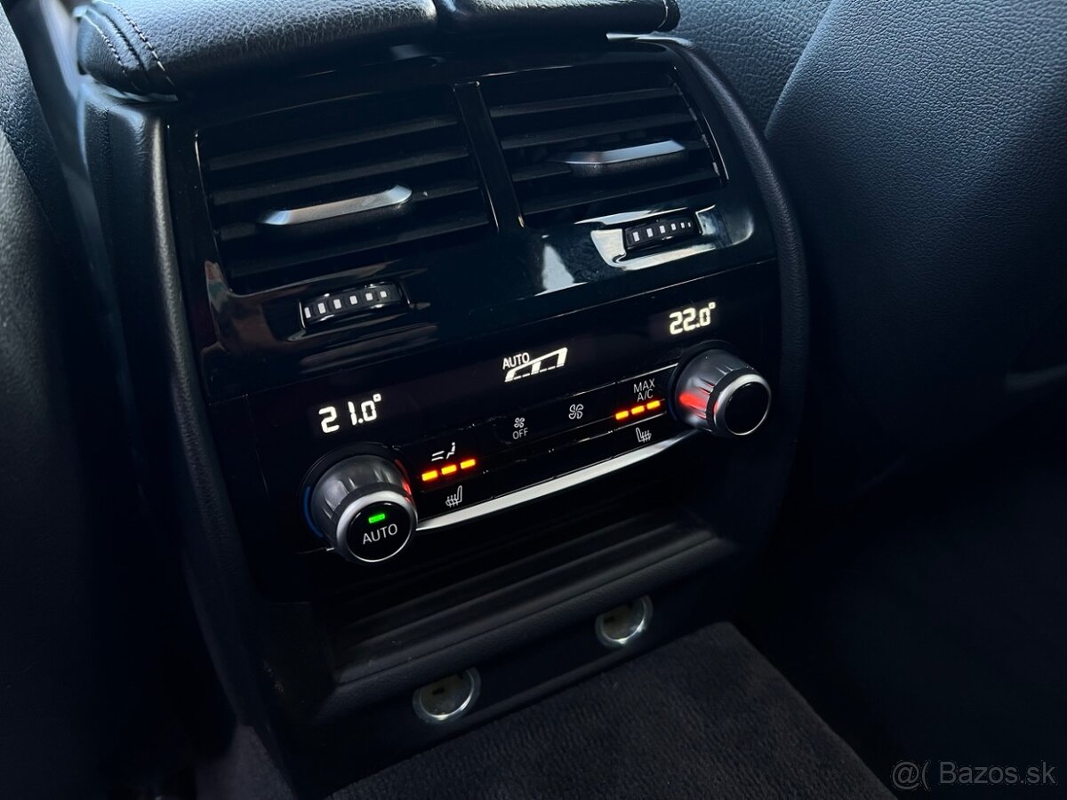 BMW 540iXDrive 250kW Touring M-paket maximální výbava - 12