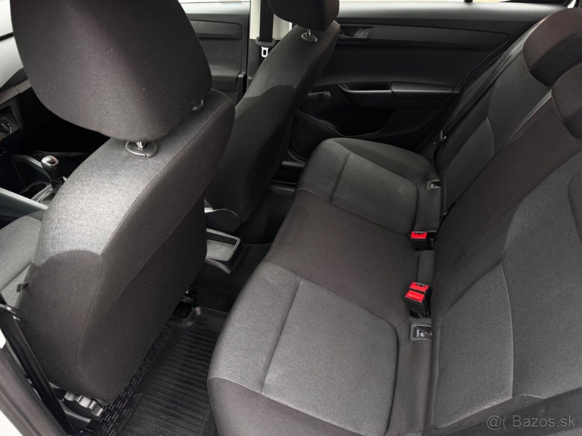 Škoda Fabia 1.0 TSI Active - 12