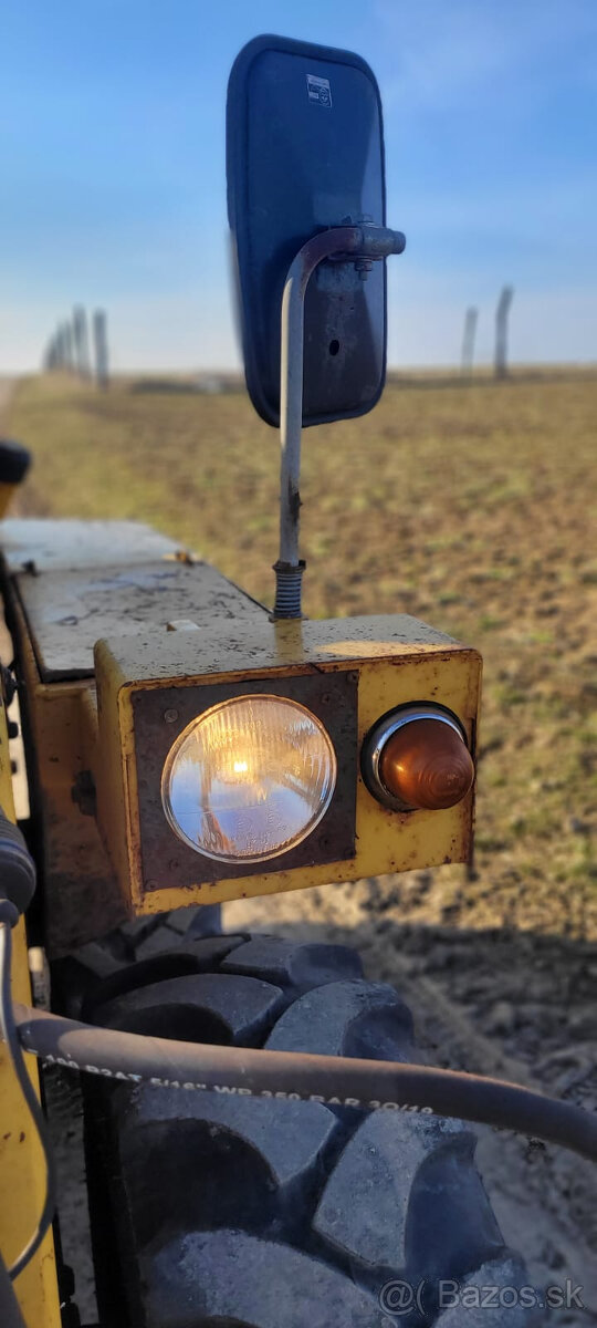 UNC 060 Locust 750 - 12