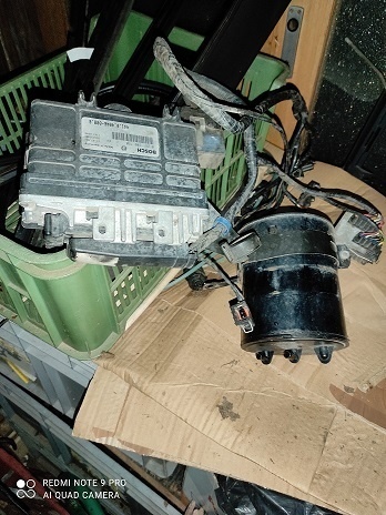 favorit - motor, prevodovka, ... - 12