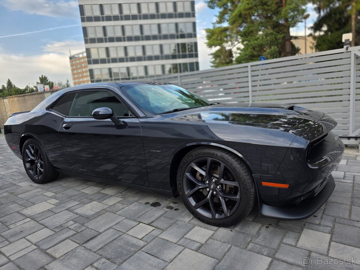 Dodge Challenger 5.7 V8 Hemi 2019 DPH - nebúrané - 12