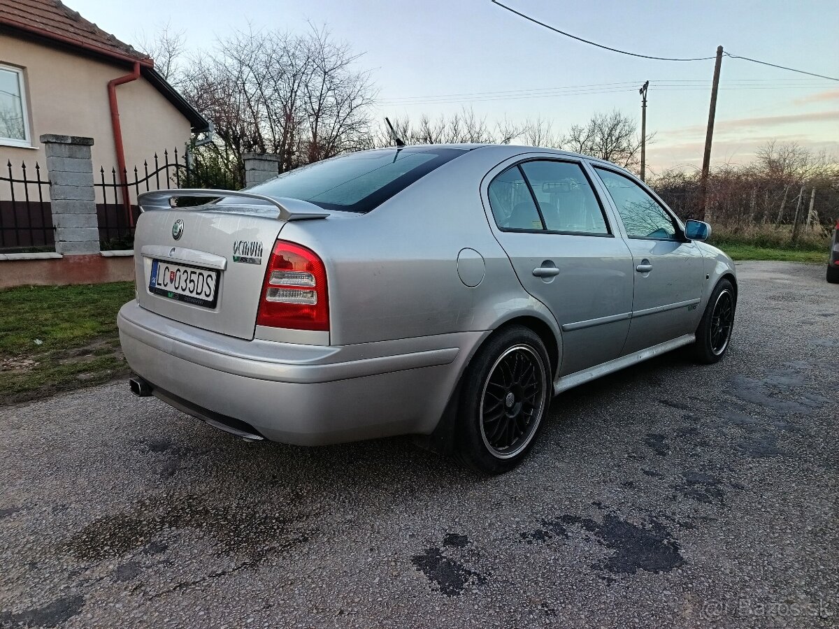 ŠKODA OCTAVIA 1 RS - 12
