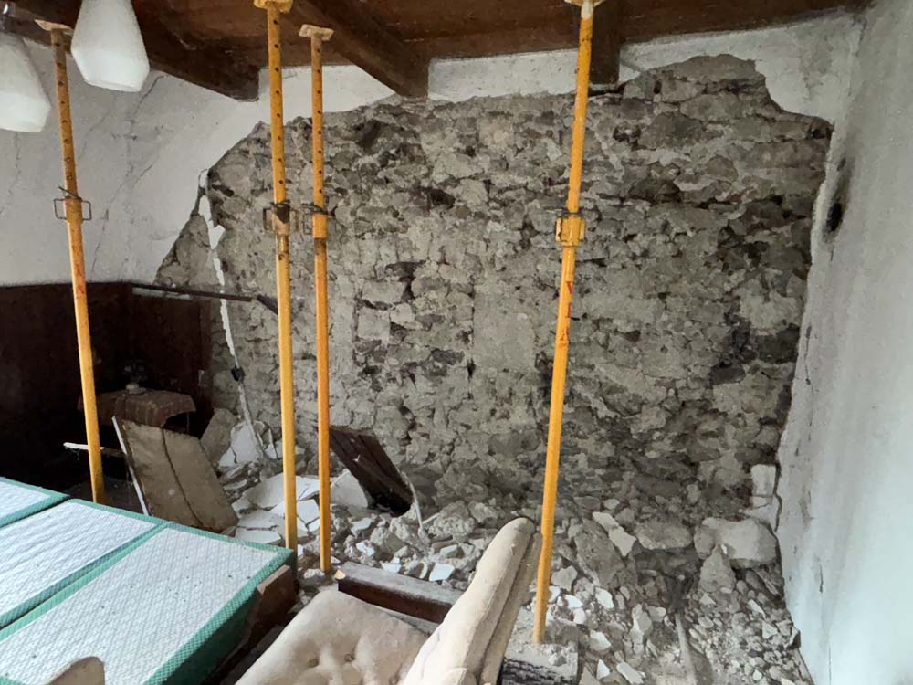 Chalupa na samote v Štiavnických vrchoch - 12