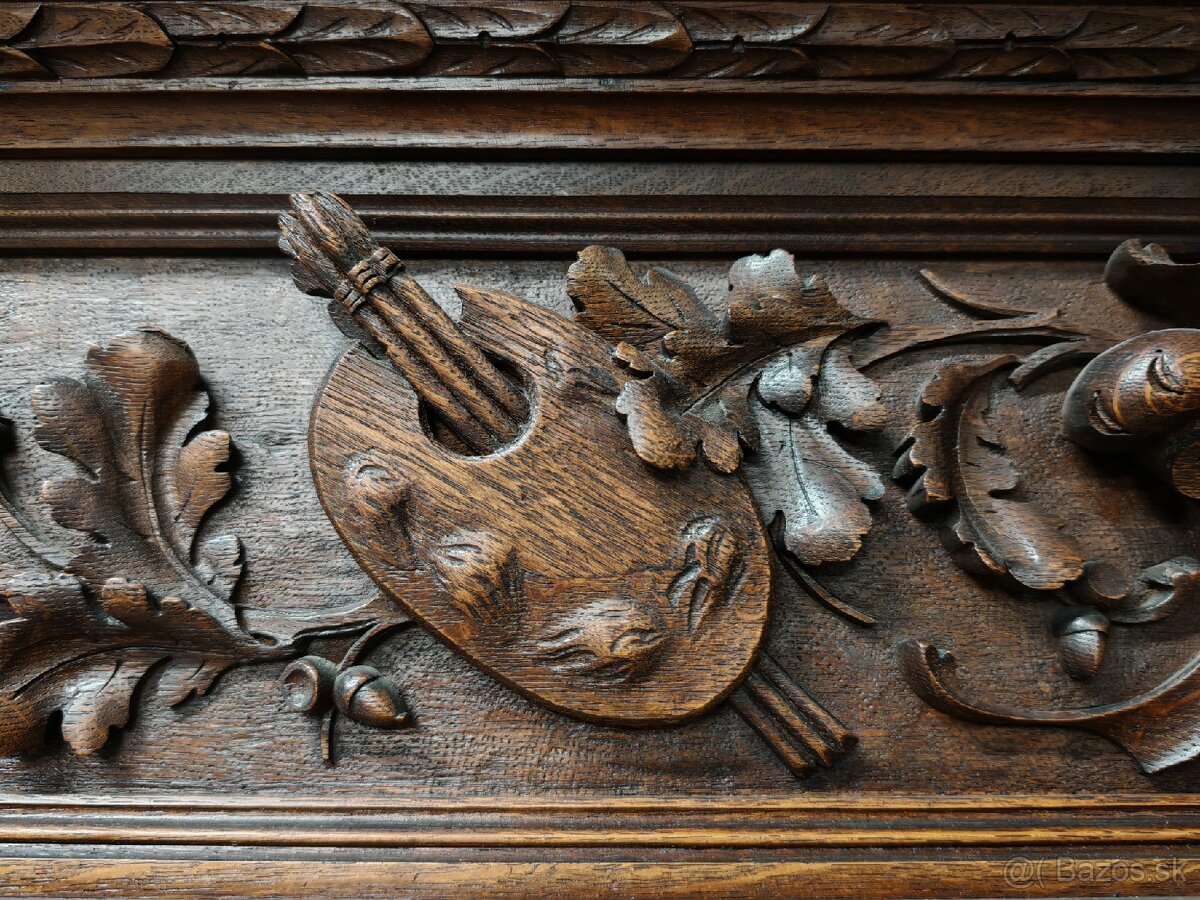 Starožitná vitrína - 12