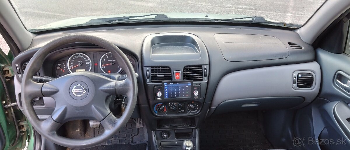 Nissan Almera N16 1,5i - 12