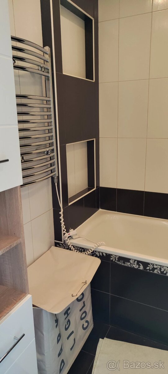 Realitný kancelária REALADR s.r.o. - 12