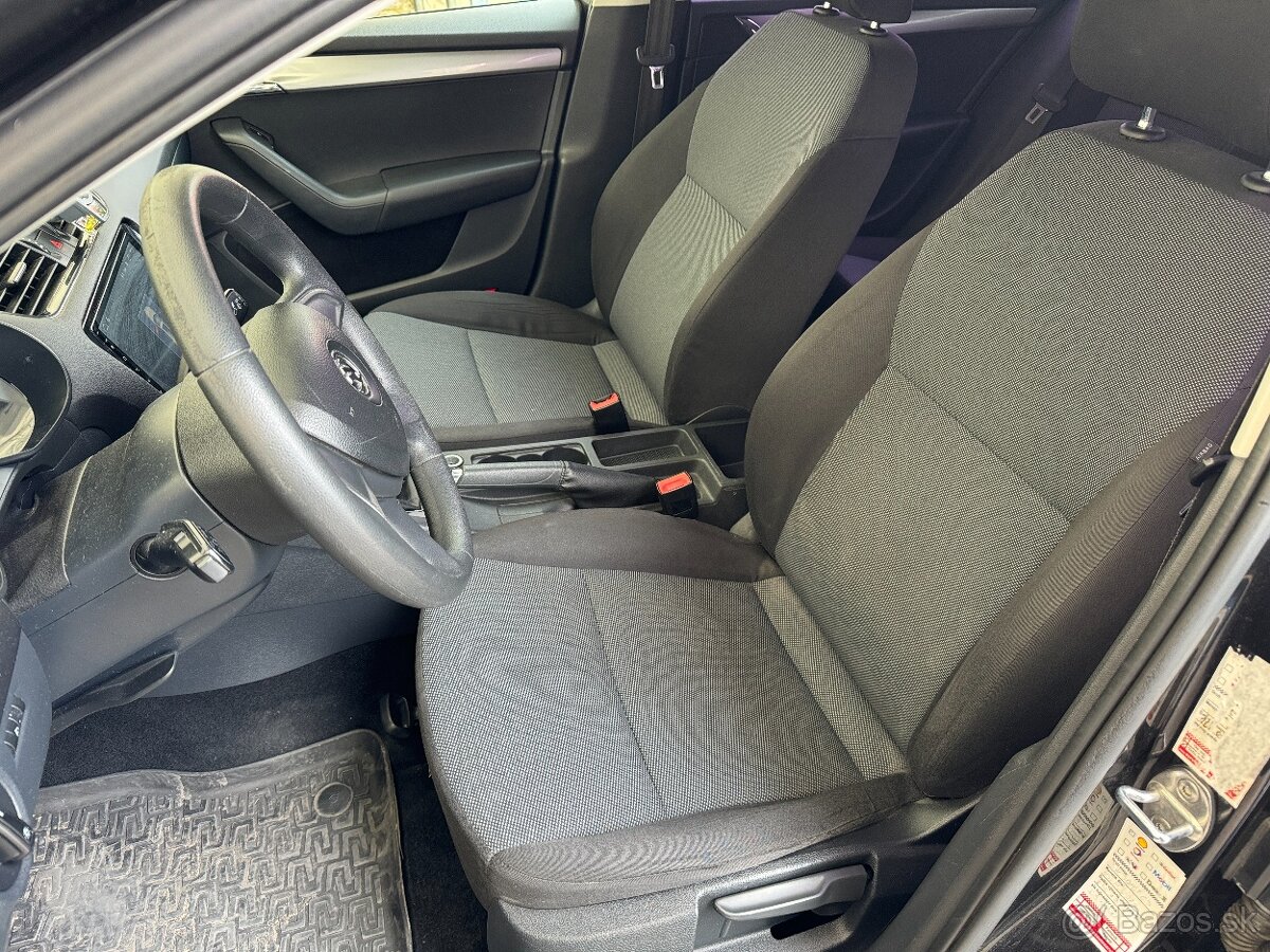 Škoda Octavia 1.6 TDI Business - 12