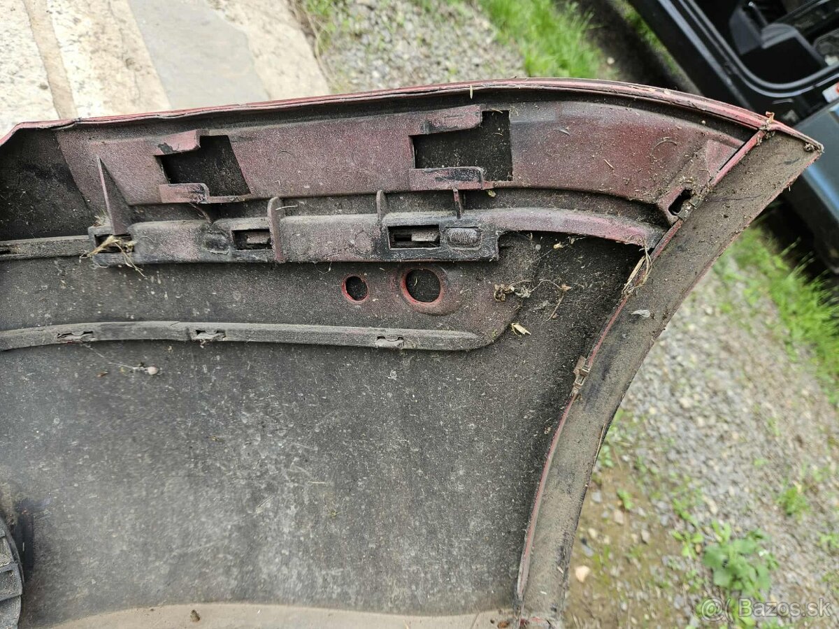 PREDAM PREDNY NARAZNIK VW GOLF 4 - 12