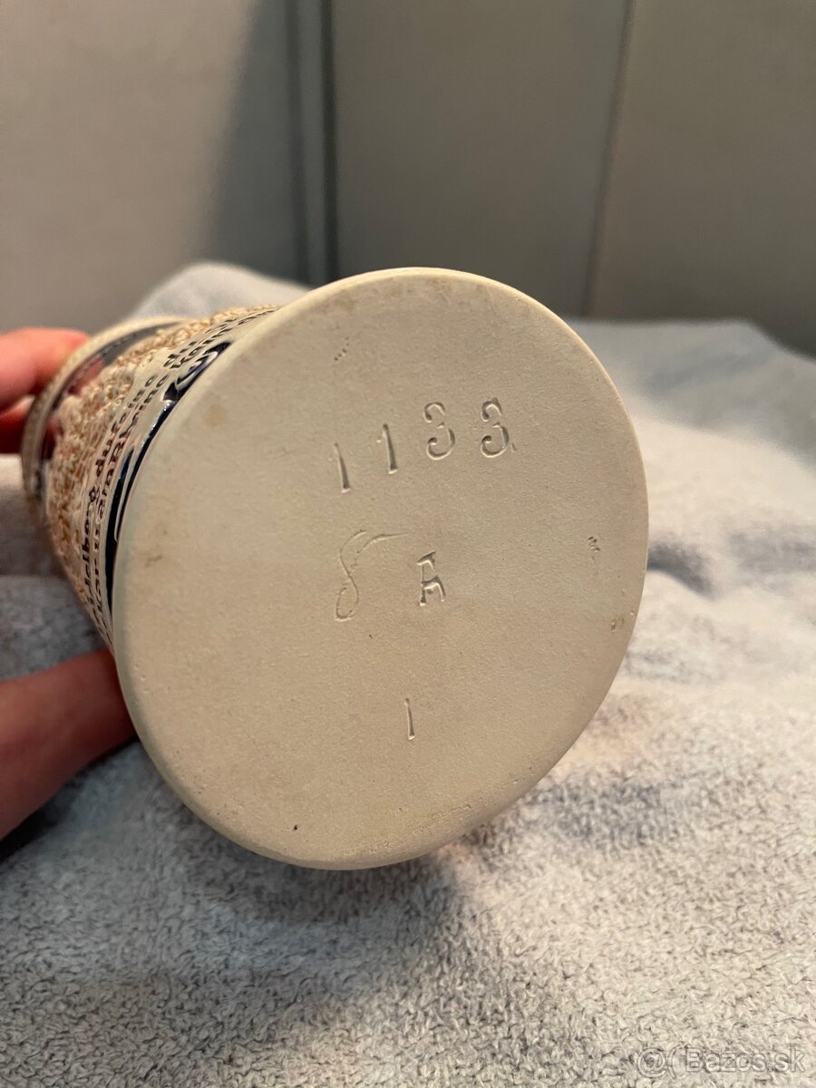 Keramický pivný pohár - 12