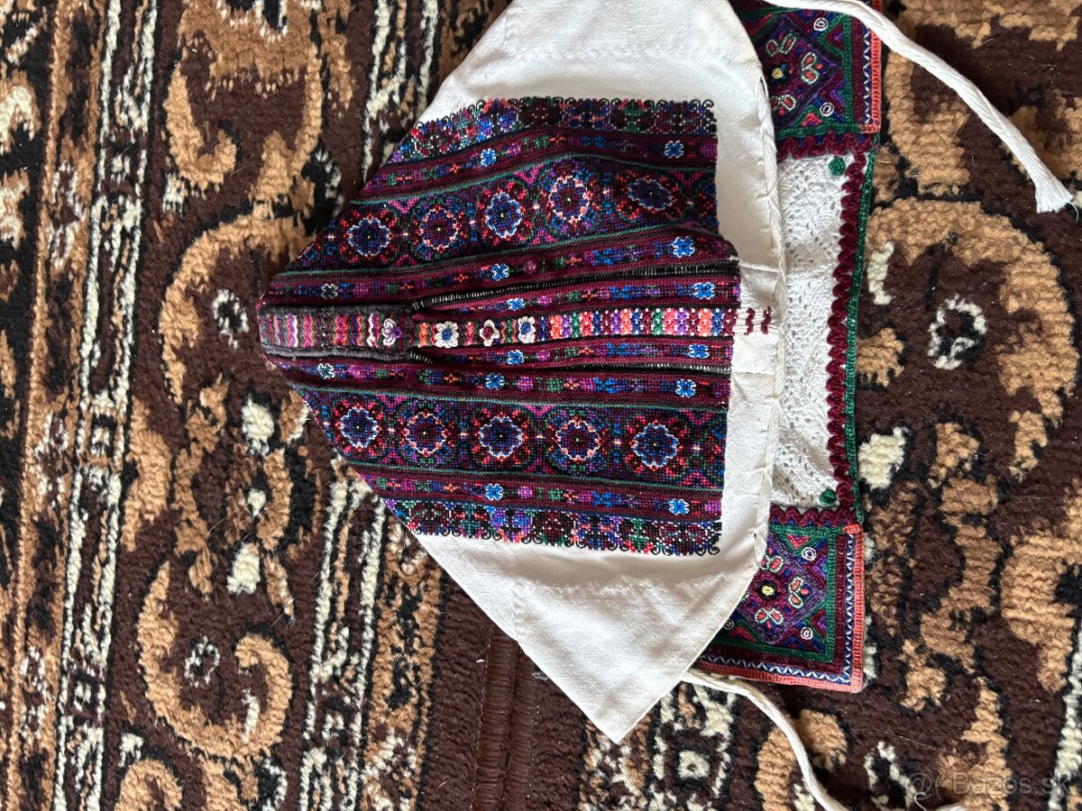 Kroj, krojové súčasti - 12