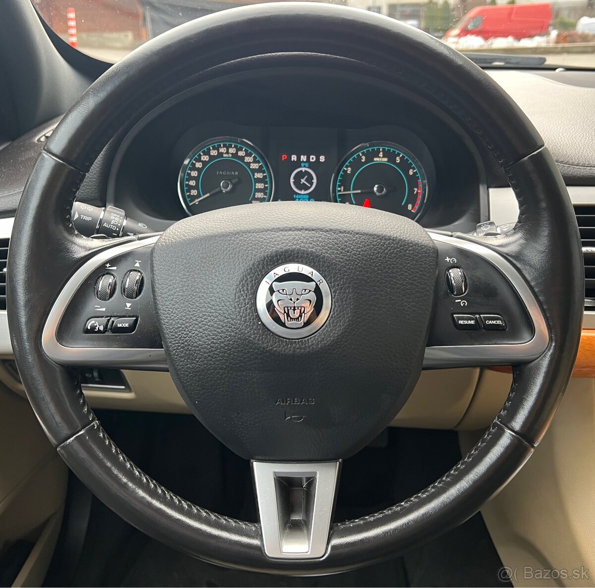 Jaguar XF 3.0 V6 S/C Premium Luxury AWD - 12