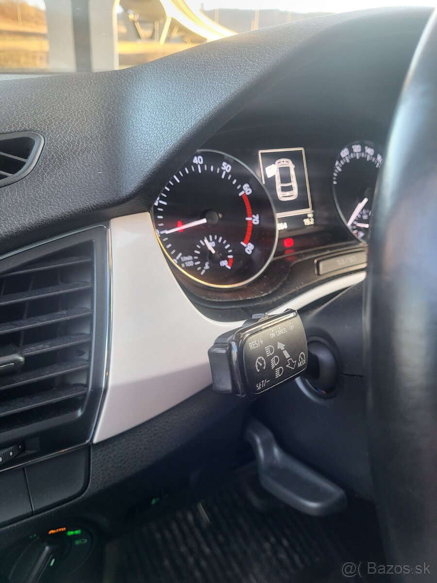 Škoda Fabia Combi 1.2 TSI Scout Line - 12