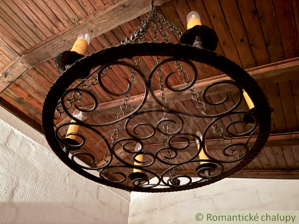 Murovaná chata pod Pajštúnom, váš nový domov v lese, Stupa - 12