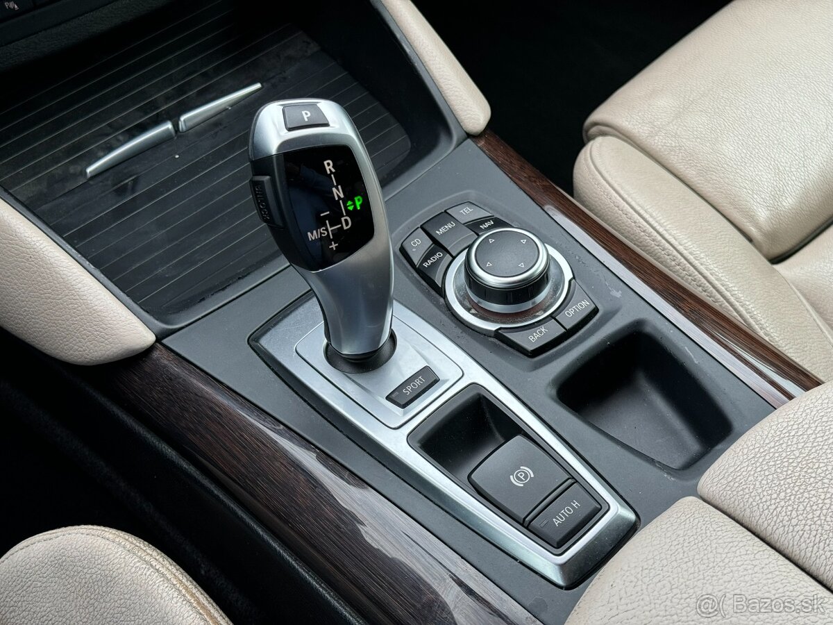 BMW X6 xDrive 40d - 12