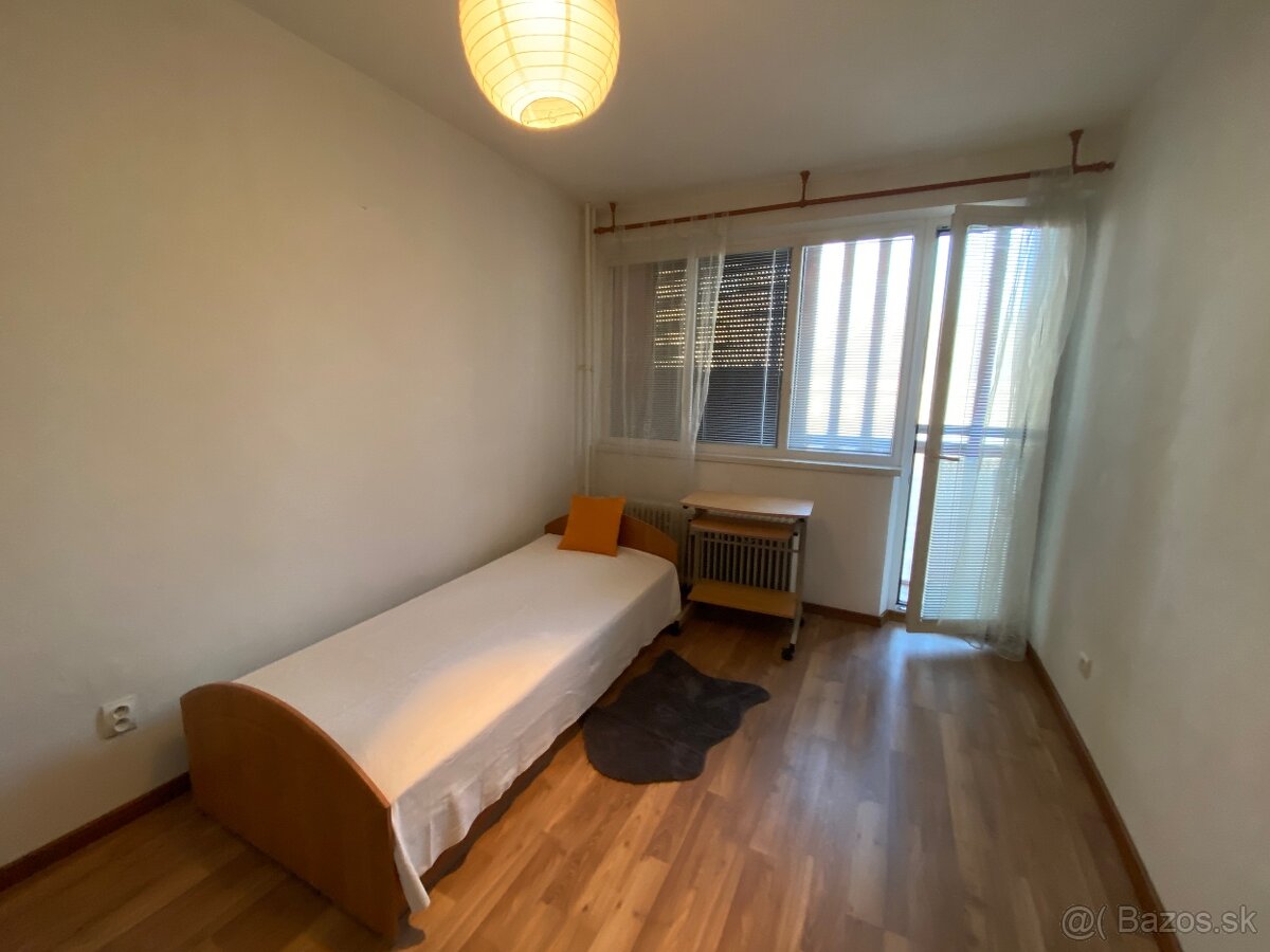 RK EXPRES- na prenájom 2 izbový byt v Handlovej. - 12