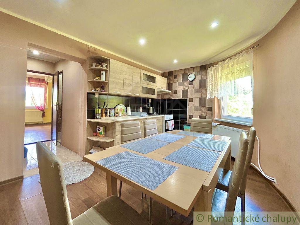 NOVÁ CENA - Polosamota s priestranným domom a malým rybník - 12