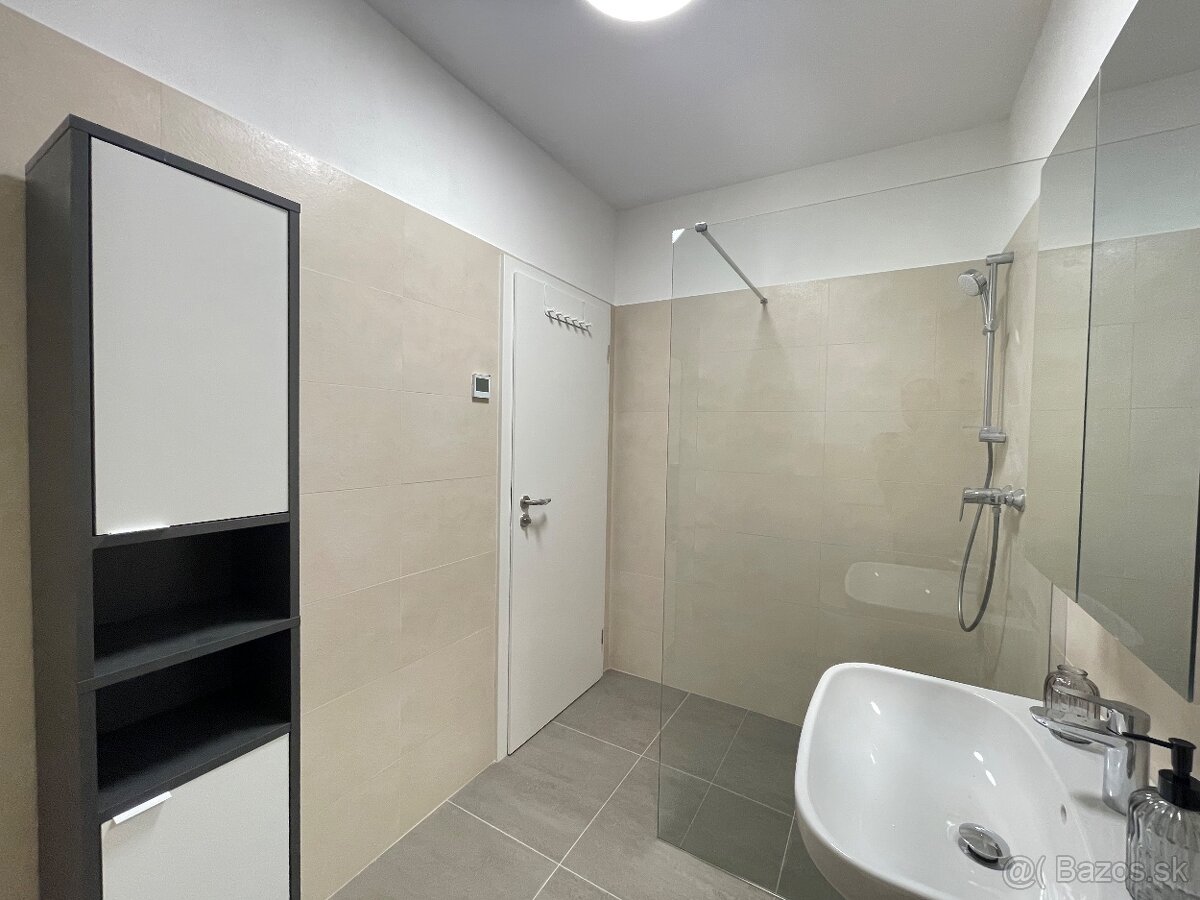 Predám bezbariérový 1 izbový byt - 12