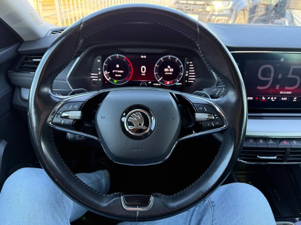 Škoda Octavia Combi 2.0 TDI SCR Style DSG - 12