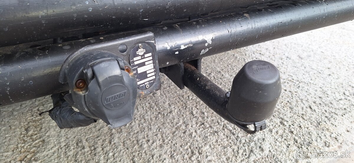 Nissan Navara 2.5 TDi Double Cab- NÁJAZD 187.000KM-7290.-EUR - 12