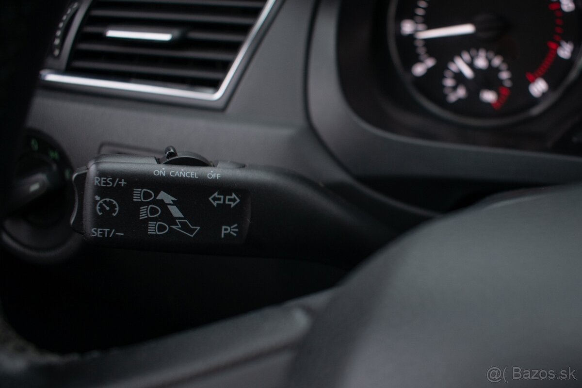 Škoda Rapid 1.2 TSI 77kw M6 - 12