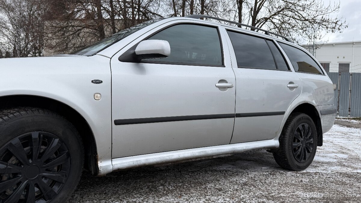 Skoda octavia 1.9 tdi 66kw ambiente - 12