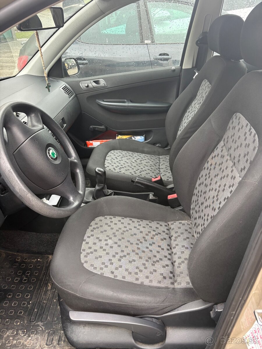 Predám Škodu Fabia 6Y - 12