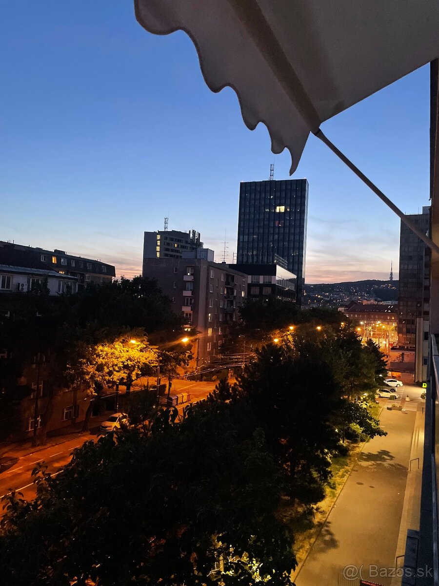 3-izbový byt s loggiou na Miletičovej – novostavba, - 12