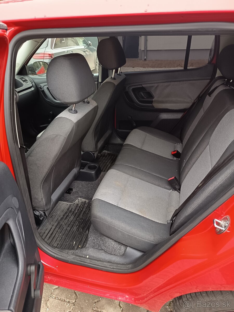 Predám škodu Fabia 2 - 12