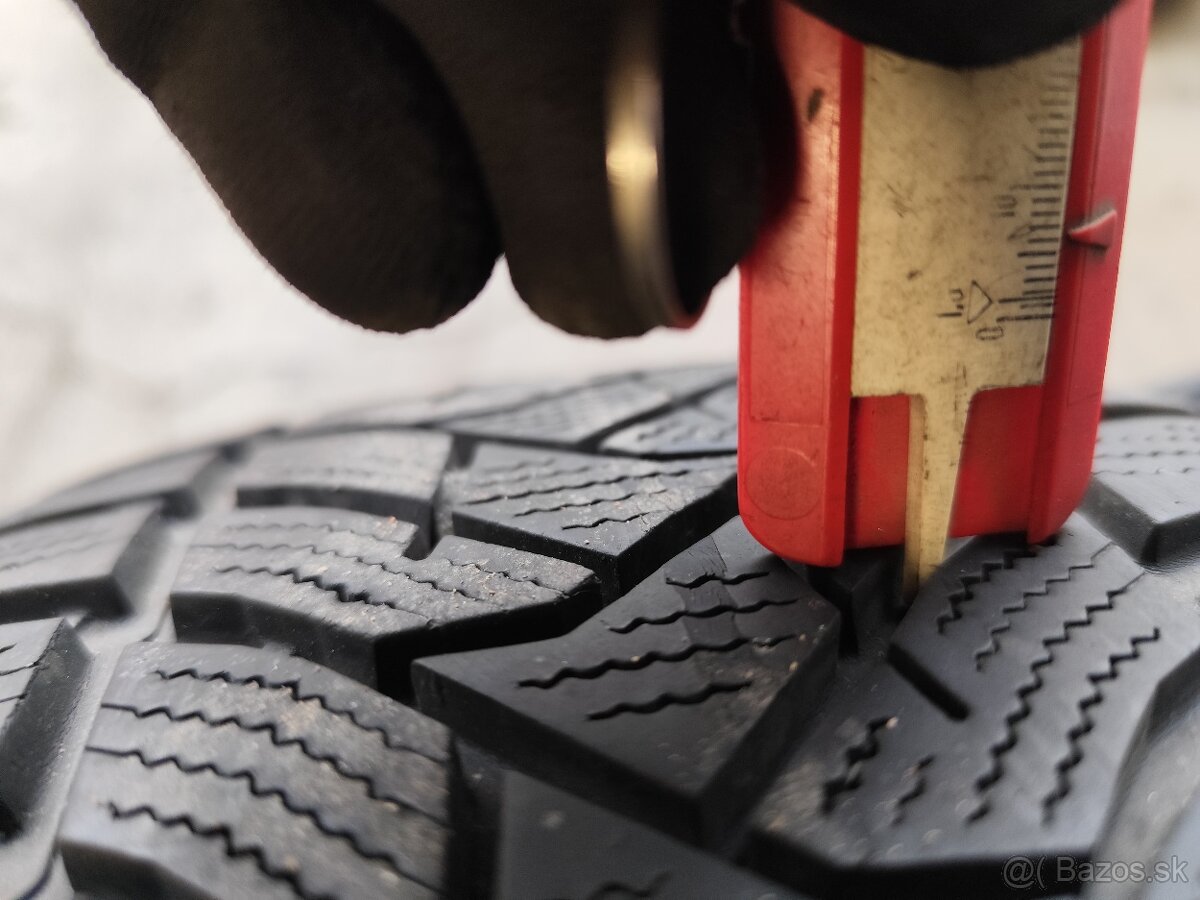 Audi sada alu +pneu 17" - 12