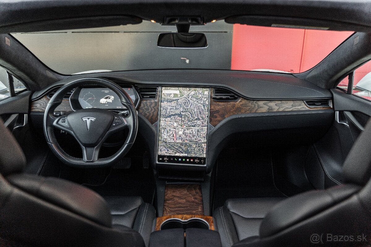Tesla Model S 75D 476koní - 12