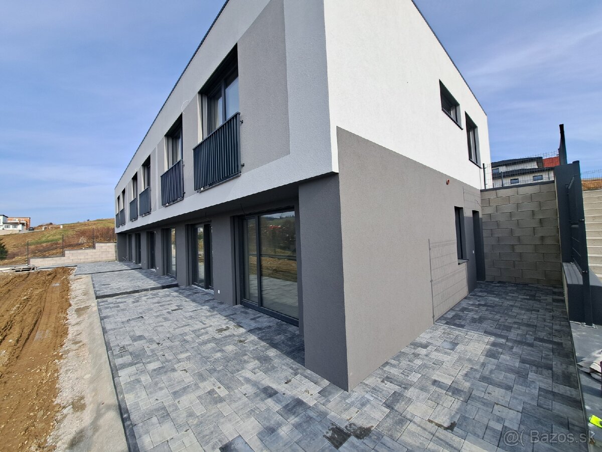 Pokládka zámkovej dlažby - 12