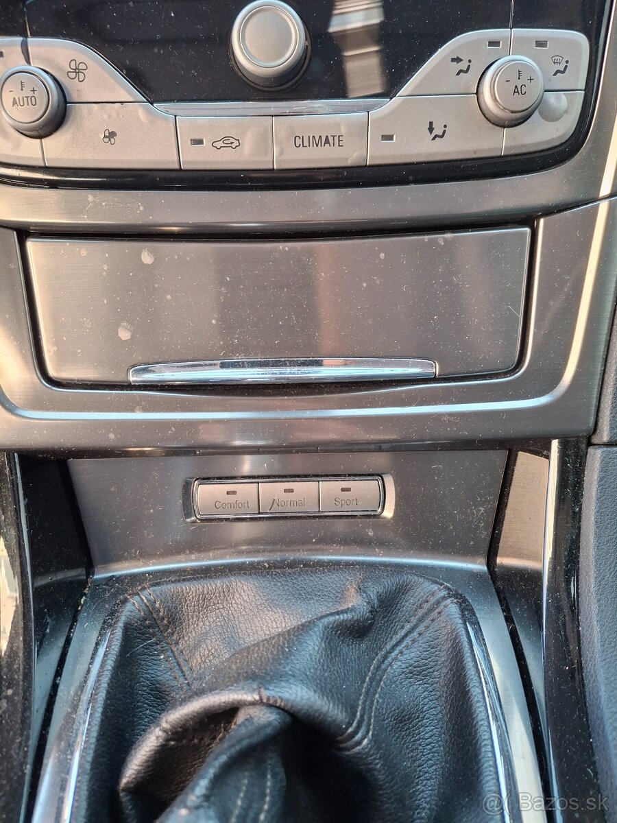 Ford Mondeo Titanium X Plus 2.0 TDCi - 12